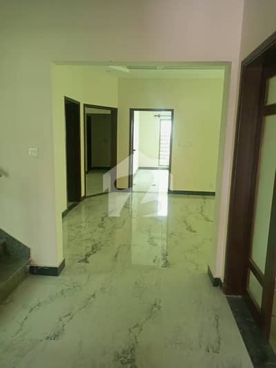 2700 Sq. Ft. 3 Bed DD Flat (Covered Car Parking) For Sale At Askari-5 Sec-C . 2700 Sq. Ft. 3 Bed DD Flat (Covered Car Parking) For Sale At Askari-5 Sec-C .