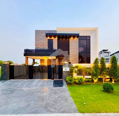Original Pics 1 Kanal Top Quality Build Luxurious Beautiful Ultra Modern Design Villa For Sale In DHA Lahore Phase 7Prime Location Near To Raya