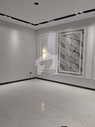 urgent sale rana Presidency 3bed dd flat for sale