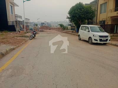 5 Marla Residential Plot In Bahria Town Phase 8 - Block L Best Option