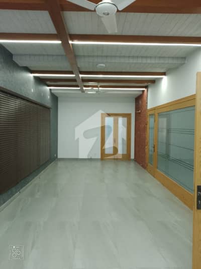 2 KANAL FULL HOUSE AVAILABLE FOR RENT IN GARDEN YOWN.