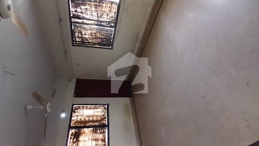 ڈی ایچ اے فیز 2 ایکسٹینشن ڈی ایچ اے ڈیفینس,کراچی میں 3 کمروں کا 5 مرلہ فلیٹ 80.0 ہزار میں کرایہ پر دستیاب ہے۔ ڈی ایچ اے فیز 2 ایکسٹینشن ڈی ایچ اے ڈیفینس,کراچی میں 3 کمروں کا 5 مرلہ فلیٹ 80.0 ہزار میں کرایہ پر دستیاب ہے۔