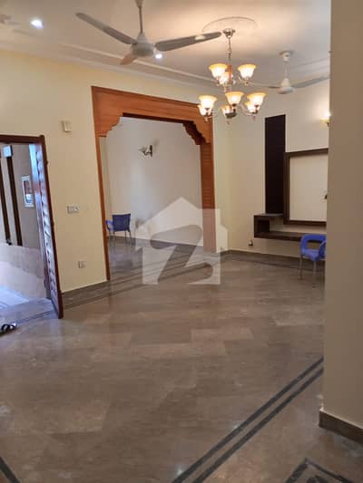 8 Marla Full House For Office and family Rent In Johar town