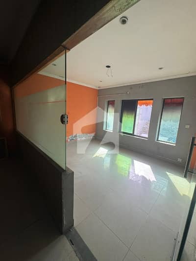 1350 SQF Space Available For Rent