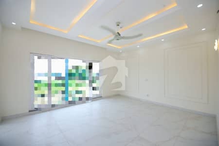 DHA Phase 1 Brand New 10 Marla Hosue With Basement