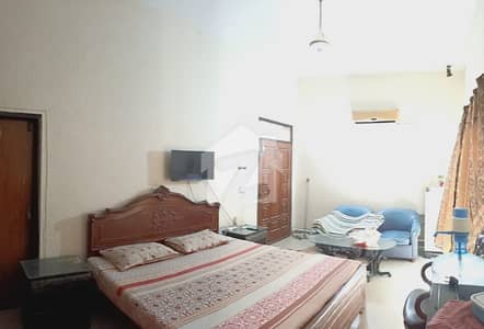 Fully Furnished Anancy For Rent Cavalry Ground Extension. Singal Boy Job Holder. And 1 Person Female. Fully Furnished Anancy For Rent Cavalry Ground Extension. Singal Boy Job Holder. And 1 Person Female.