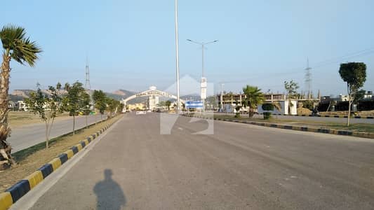 Faisal Margalla City 8 Marla Residential Plot Up For Sale