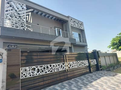 10 Marla House for Sale in NFC 1