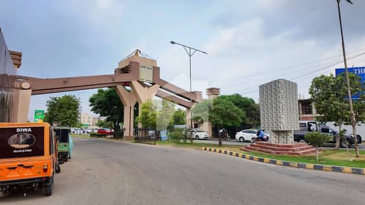 ویلینشیاء ہاؤسنگ سوسائٹی لاہور میں 2 کنال رہائشی پلاٹ 7.25 کروڑ میں برائے فروخت۔ ویلینشیاء ہاؤسنگ سوسائٹی لاہور میں 2 کنال رہائشی پلاٹ 7.25 کروڑ میں برائے فروخت۔