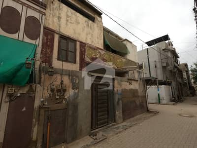 Prime Location 120 Square Yards House In North Karachi - Sector 5-B1