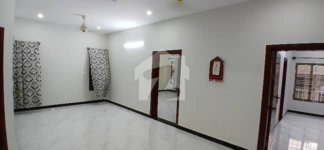 سوان گارڈن ۔ بلاک ایچ سوان گارڈن,اسلام آباد میں 6 کمروں کا 10 مرلہ مکان 1.65 لاکھ میں کرایہ پر دستیاب ہے۔ سوان گارڈن ۔ بلاک ایچ سوان گارڈن,اسلام آباد میں 6 کمروں کا 10 مرلہ مکان 1.65 لاکھ میں کرایہ پر دستیاب ہے۔