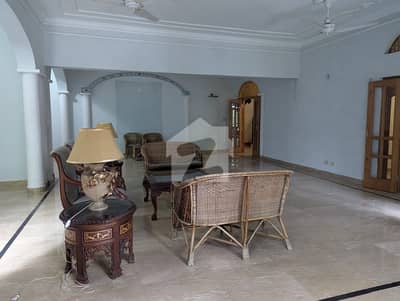 FOR SALE 666 Sqyrd Renovated Double Storey CDA Transfer F_7/4