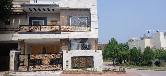 بحریہ انکلیو - سیکٹر جی بحریہ انکلیو,بحریہ ٹاؤن,اسلام آباد میں 5 کمروں کا 8 مرلہ مکان 1.8 لاکھ میں کرایہ پر دستیاب ہے۔ بحریہ انکلیو - سیکٹر جی بحریہ انکلیو,بحریہ ٹاؤن,اسلام آباد میں 5 کمروں کا 8 مرلہ مکان 1.8 لاکھ میں کرایہ پر دستیاب ہے۔