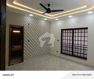 10 Marla Prime Located Upper Portion For Rent