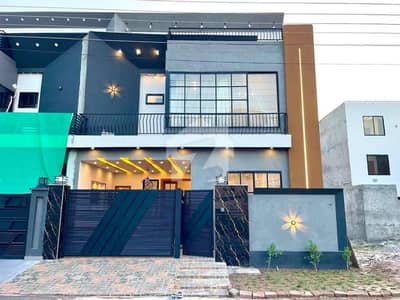 A Stunning Facing Park House Is Up For Grabs In Buch Villas Phase 2 - Manik Block Multan