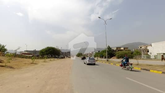 Ideal Residential Plot In D-12 Available For Rs. 59000000