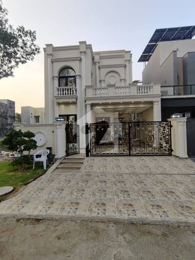 Park Facing 10 Marla Like Brand New House For Sale In Lake City - Sector M-2A Raiwind Road Lahore