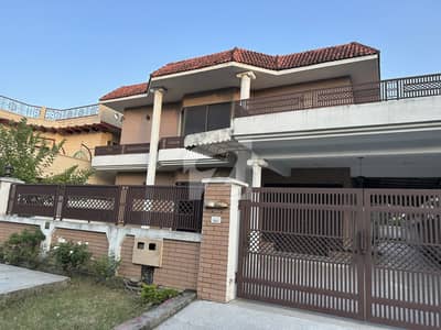 HOUSE FOR SALE IN F-10