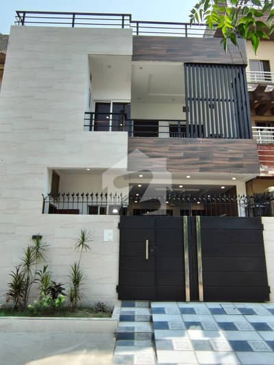 5 Marla Brand New House For Sale In Johar Town Block R3 Near To Shukat Khanam Hospital Original Picture 5 Marla Brand New House For Sale In Johar Town Block R3 Near To Shukat Khanam Hospital Original Picture