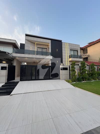 1 Kanal Brand New Ulta Modren House For Sale In Valancia Town
