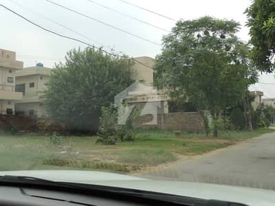 ڈی ایچ اے فیز9 پریزم - بلاک ایل ڈی ایچ اے فیز9 پریزم,ڈی ایچ اے ڈیفینس,لاہور میں 1 کنال رہائشی پلاٹ 2.75 کروڑ میں برائے فروخت۔ ڈی ایچ اے فیز9 پریزم - بلاک ایل ڈی ایچ اے فیز9 پریزم,ڈی ایچ اے ڈیفینس,لاہور میں 1 کنال رہائشی پلاٹ 2.75 کروڑ میں برائے فروخت۔