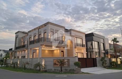 1 KANAL CORNER DOUBLE UNIT BRAND NEW HOUSE FOR SALE-DHA PHASE-7