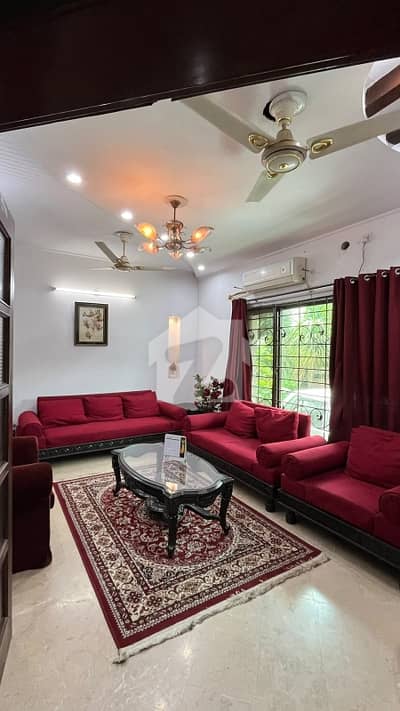10 Marla house In Dha phase 8 Ex Air Avenue 10 Marla house In Dha phase 8 Ex Air Avenue