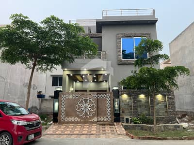 5 marla brand new house avaliable for sale in lake city