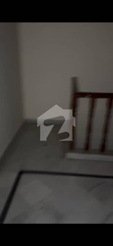جوڈیشل کالونی لاہور میں 1 کمرے کا 3 مرلہ کمرہ 25.0 ہزار میں کرایہ پر دستیاب ہے۔
