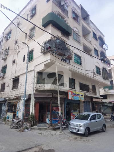 ڈی ایچ اے فیز 7 ڈی ایچ اے ڈیفینس,کراچی میں 7 مرلہ Studio دفتر 2.2 کروڑ میں برائے فروخت۔