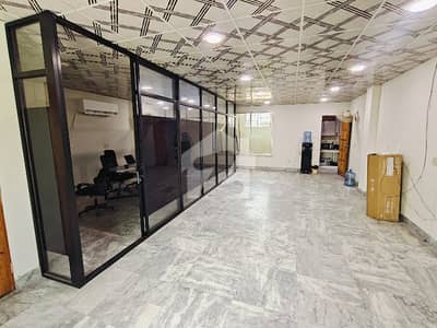 5, Marla Commercial Building 3th Floor Hall For Rent In Johar Town Near Expo Center