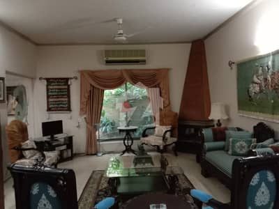 1 Kanal Beautiful House Available For Sale DHA Phase 1