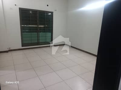 10 Marla 3 Bedroom Apartment Available For Rent Askari 11, Sec B