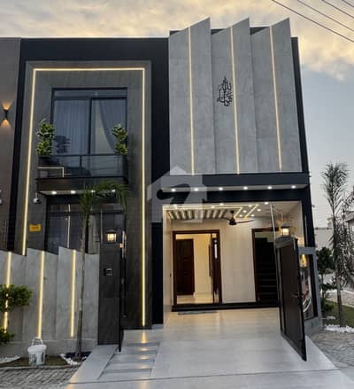 5 Marla corner house for sale Central Park housing scheme Lahore 5 Marla corner house for sale Central Park housing scheme Lahore