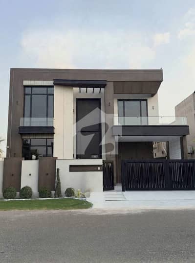 1 KANAL ELEGANT AND FULLY MAINTAINED SUPER HOT LOCATED BUNGALOW IS AVAILABLE IN THE BEST BLOCK OF DHA PHASE 7 LAHORE.