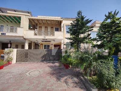 10 Marla House FOR RENT Bahria Enclave, Islamabad