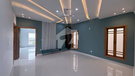 272 Square Yard INDEPENDENT 5-Bedroom Villa For Rent Precinct-6, Bahria Town Karachi, With Park, Mosque & Midway Commercial Nearby Just 5 Min Drive From Main Gate. 272 Square Yard INDEPENDENT 5-Bedroom Villa For Rent Precinct-6, Bahria Town Karachi, With Park, Mosque & Midway Commercial Nearby Just 5 Min Drive From Main Gate.