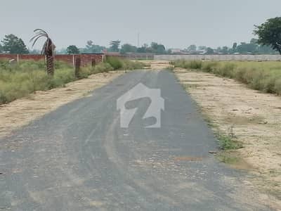 Secure 4 Kanal Farmhouse Land Ideal Location On Bedian Road Secure 4 Kanal Farmhouse Land Ideal Location On Bedian Road
