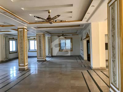 اسلام آباد ایکسپریس وے اسلام آباد میں 4 کنال Studio عمارت 33.0 لاکھ میں کرایہ پر دستیاب ہے۔ اسلام آباد ایکسپریس وے اسلام آباد میں 4 کنال Studio عمارت 33.0 لاکھ میں کرایہ پر دستیاب ہے۔