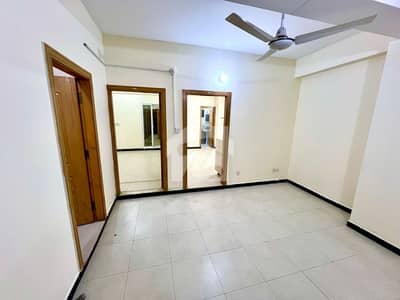 ایف ۔ 17/2 ایف ۔ 17,اسلام آباد میں 2 کمروں کا 4 مرلہ فلیٹ 52.0 لاکھ میں برائے فروخت۔