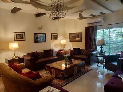 1 Kanal Beautifull Excellent Out House Prime Hot For Sale Dha Phase 5 Near Jalal Sons