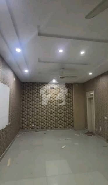 Prime Location Shop For Rent In DC Colony - Neelam Block Gujranwala