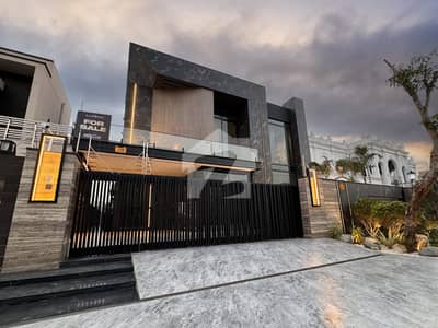 10 MARLA BRAND NEW EYE CATCHING ULTRA MODERN BUNGALOW FOR SALE NEAR TO DOLMEN MALL IN LOW PRICE 10 MARLA BRAND NEW EYE CATCHING ULTRA MODERN BUNGALOW FOR SALE NEAR TO DOLMEN MALL IN LOW PRICE