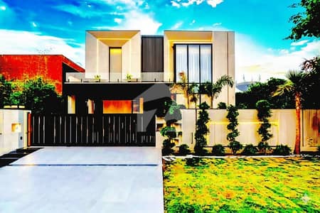 Charming 4-Bedroom 10 Marla House In DHA With Modern Comfort With Stylish Finishes