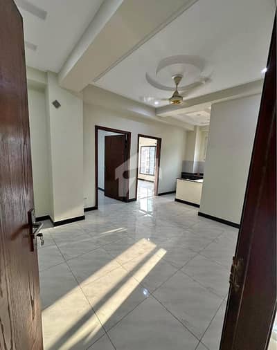 02 BEDROOM LUXURY UNFURNISHED APARTMENT AVAILABLE FOR RENT AT GULBERG GREEN ISLAMABAD