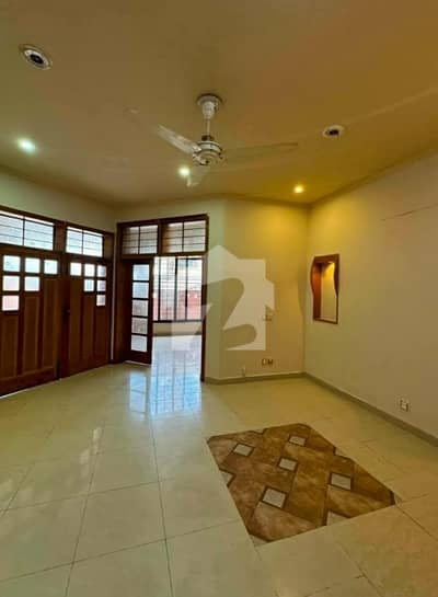 Lower Portion Available For Rent In F-11 Is