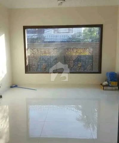 DEFENCE BRAND NEW 500 YARDS GROUND FLOOR PORTION FOR RENT