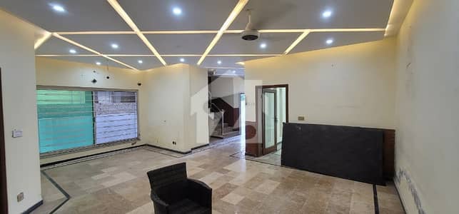Used House for sale in invester rate