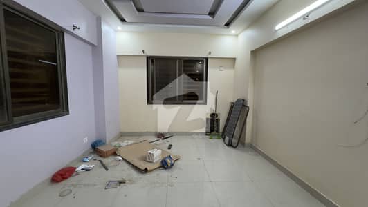CITY TOWERS & SHOPPING MALL BLOCK 5 3 BED DD FLAT FOR RENT