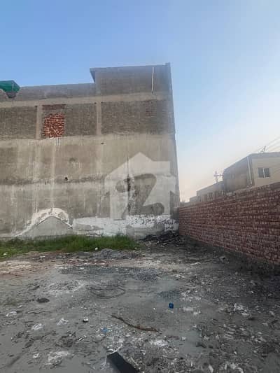 15 Marla Commercial Plot For Sale